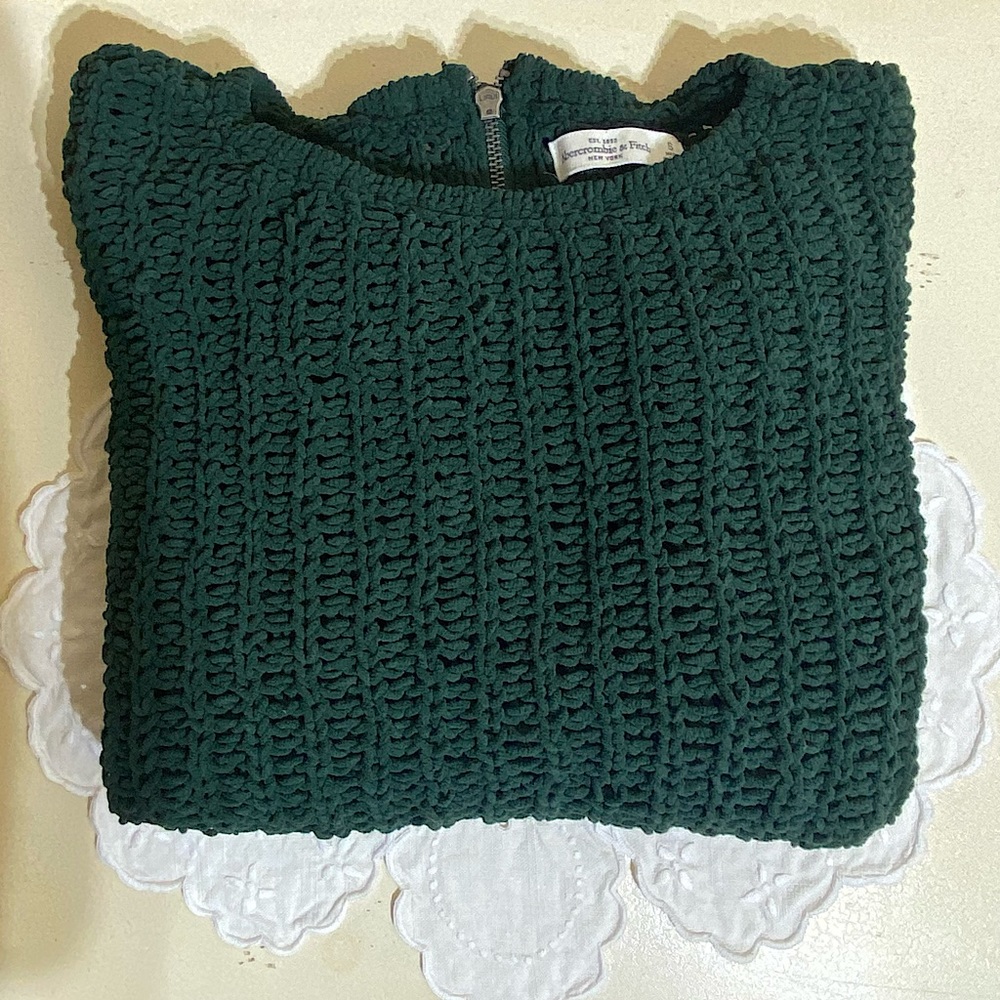 Abercrombie & Fitch | Forest Green Soft Crop Knit Sweater